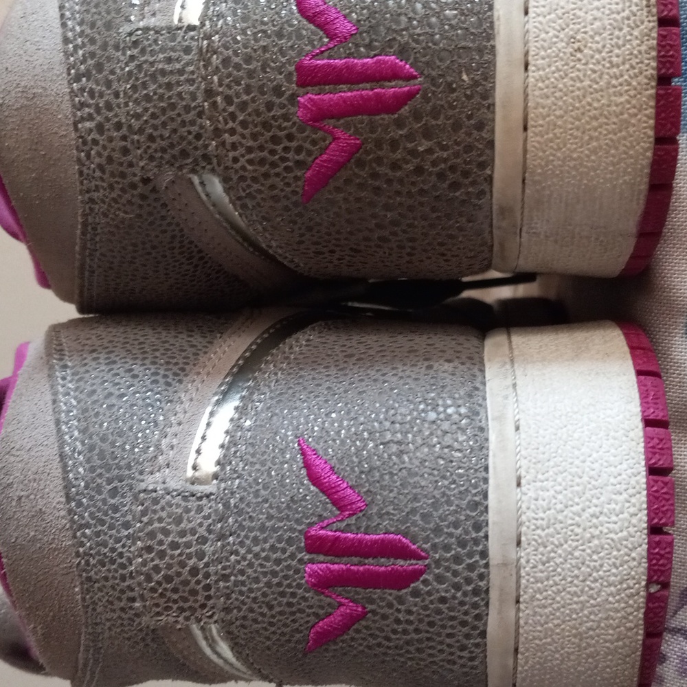 Jordan 1 - Picture 9 of 15